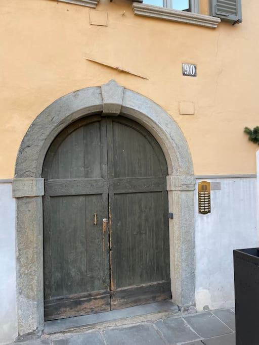Accademia Love Apartment Bergamo Exterior foto