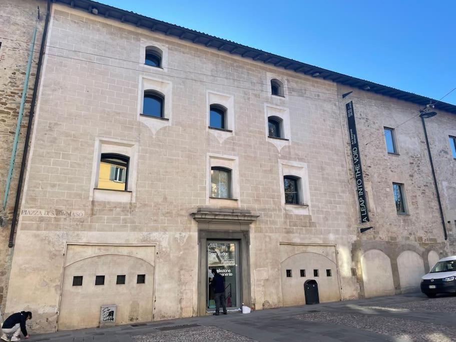 Accademia Love Apartment Bergamo Exterior foto